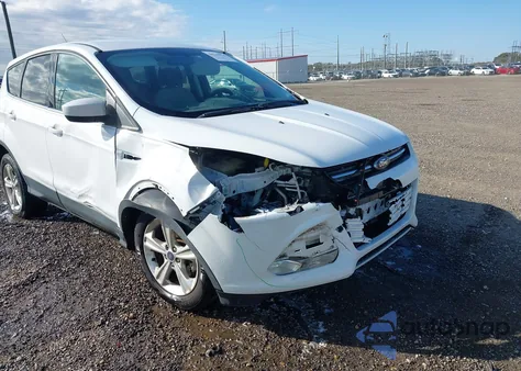 2015 Ford Escape Se z USA, uszkodzony, nr VIN 1FMCU0GX1FUA73833